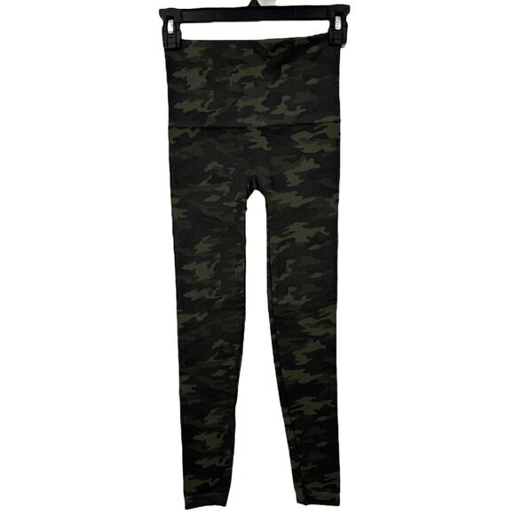 Spanx leggings Look At Me Now Seamless cropped camo green size Small S - Picture 1 of 4